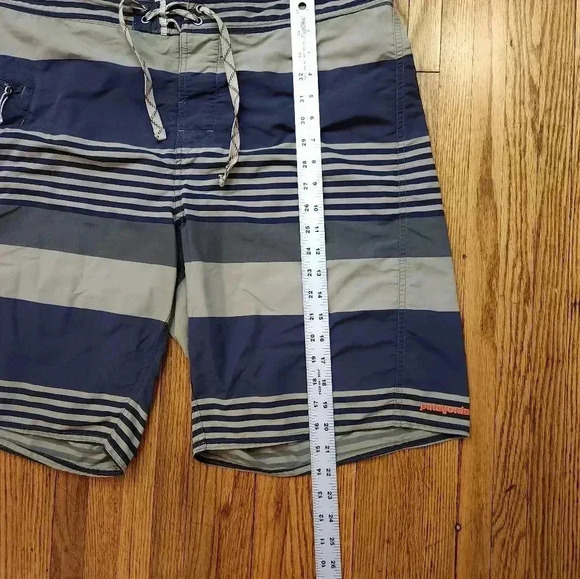 Patagonia Board Shorts Men’s 38 Wavefarer Coastal Surf Pool Ocean Swimming Trunk - Picture 6 of 7